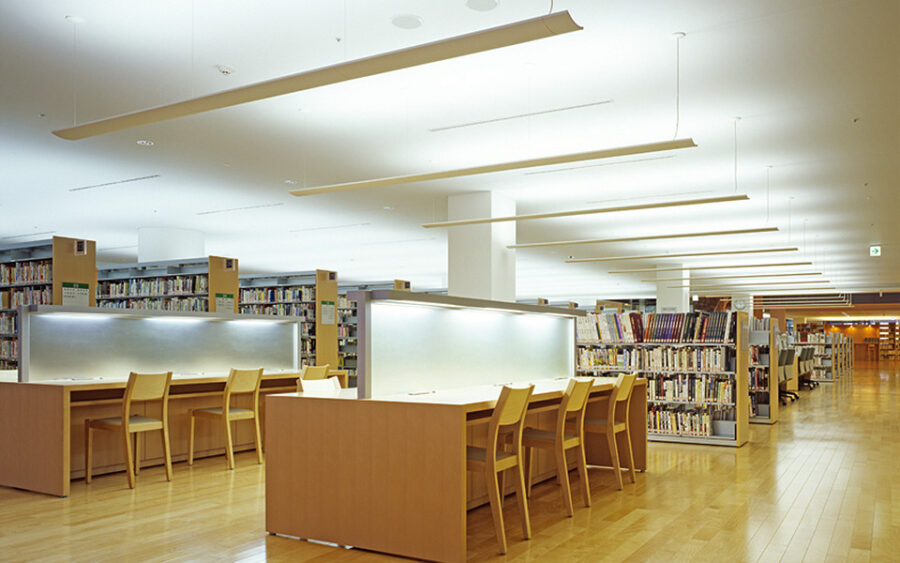 岩手県立図書館