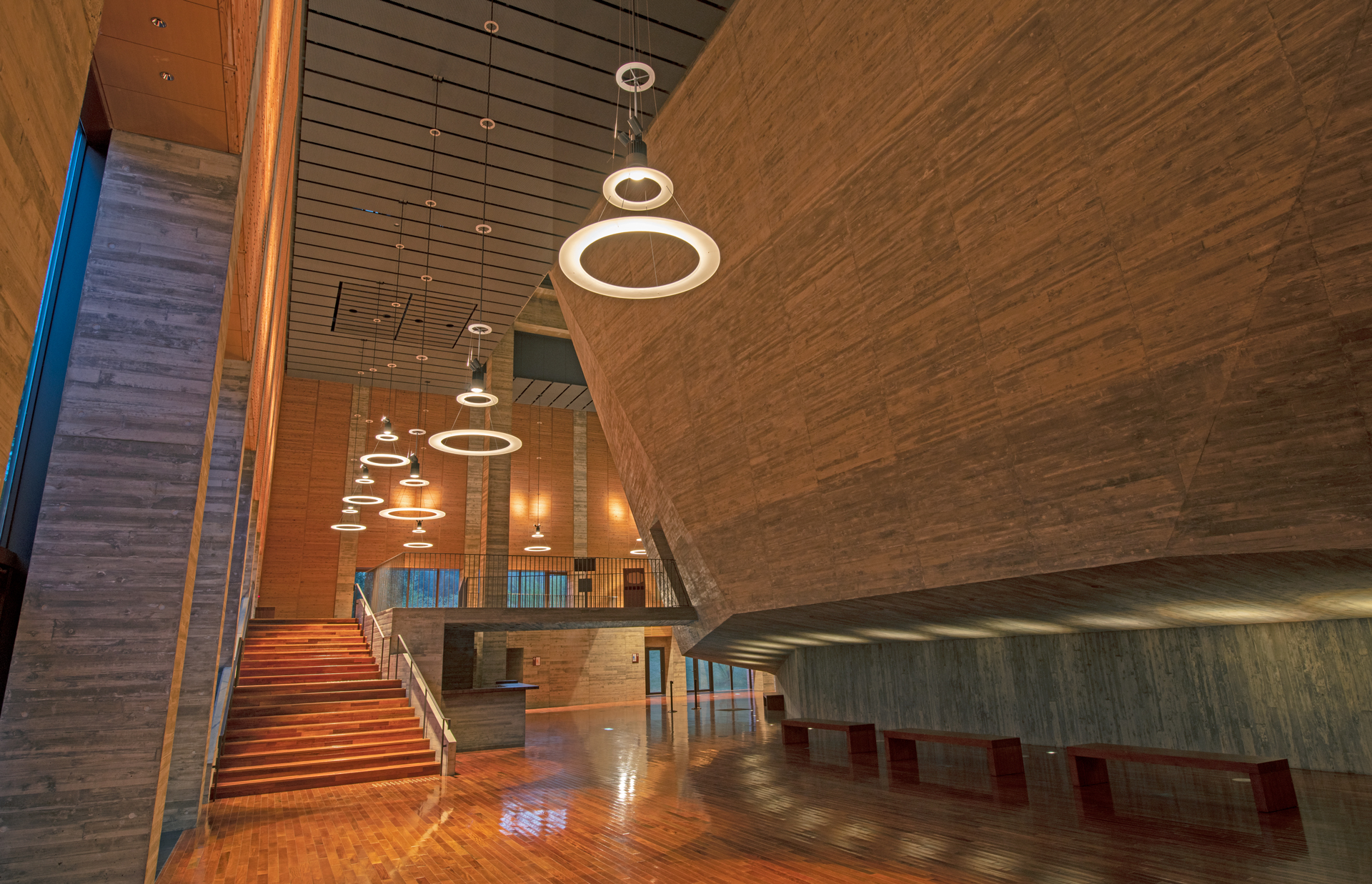 島根県立いわみ芸術劇場 - 株式会社YAMAGIWA