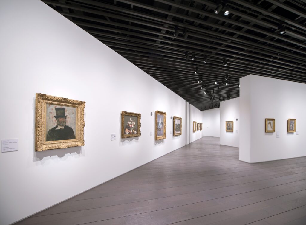 美術館の照明に隠された工夫とは？作品を守り美しく見せる技術